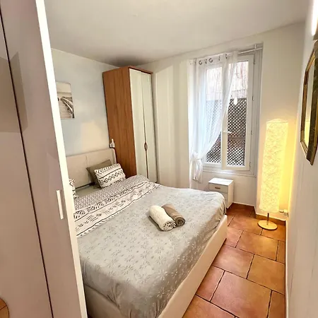 A Acropolis Avec Terrasse Apartamento