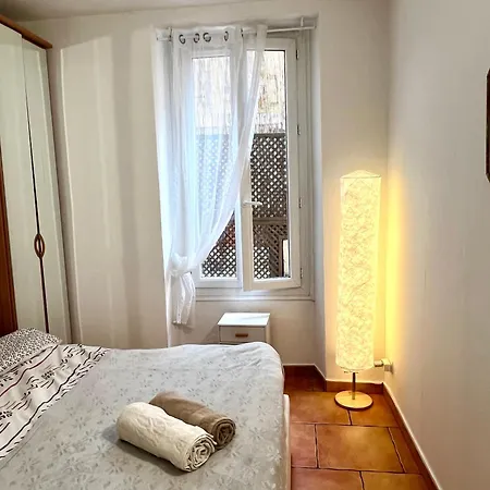 Appartement A Acropolis Avec Terrasse *